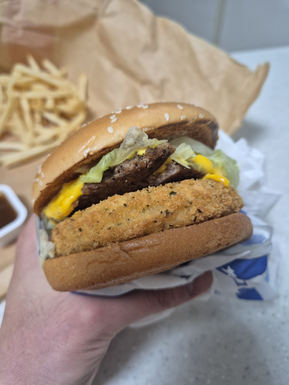 맥도날드 크리스마스 트러플 치즈 버거 세트 리뷰 이미지