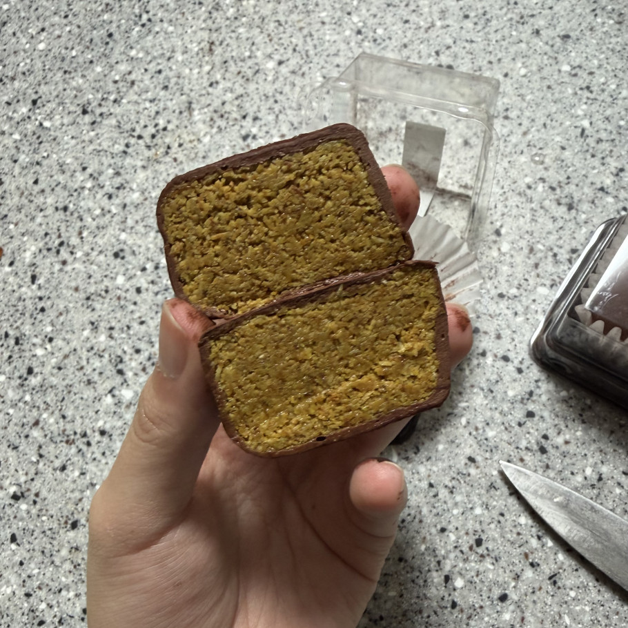 디프커피 두바이 쫀득 쿠키 리뷰 이미지