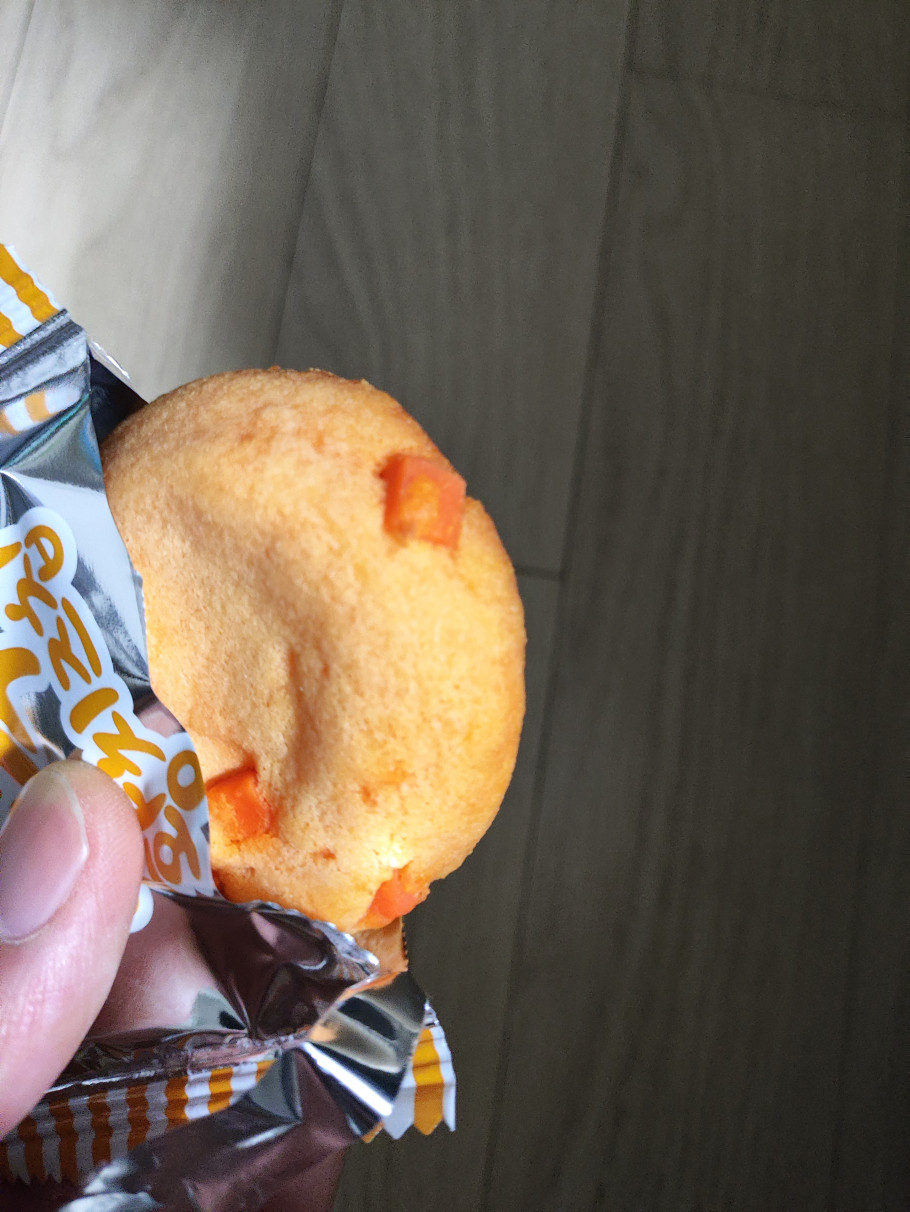 오리온 촉촉한 황치즈칩 리뷰 이미지