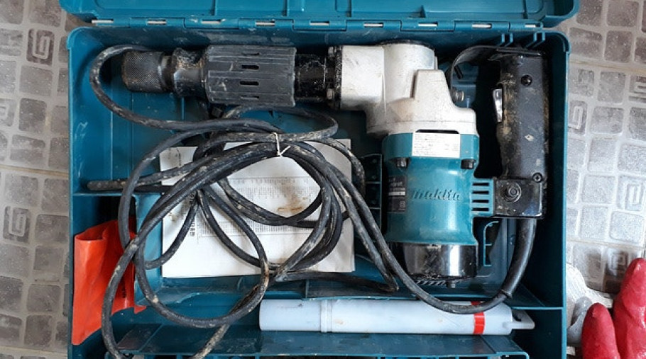 마끼다 햄머드릴 HM0810T 리뷰 이미지