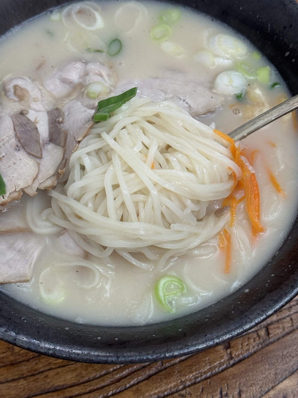 국시트멍 제주고기국수 리뷰 이미지