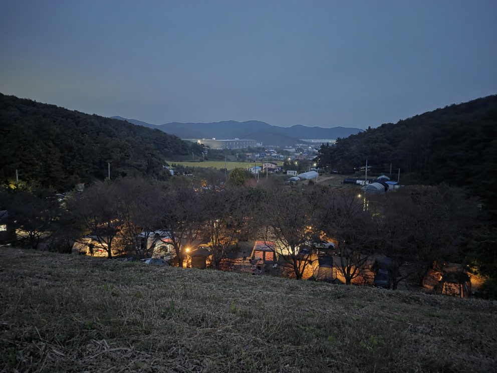 산우물쉼터 오토 캠핑장카라반 리뷰 이미지