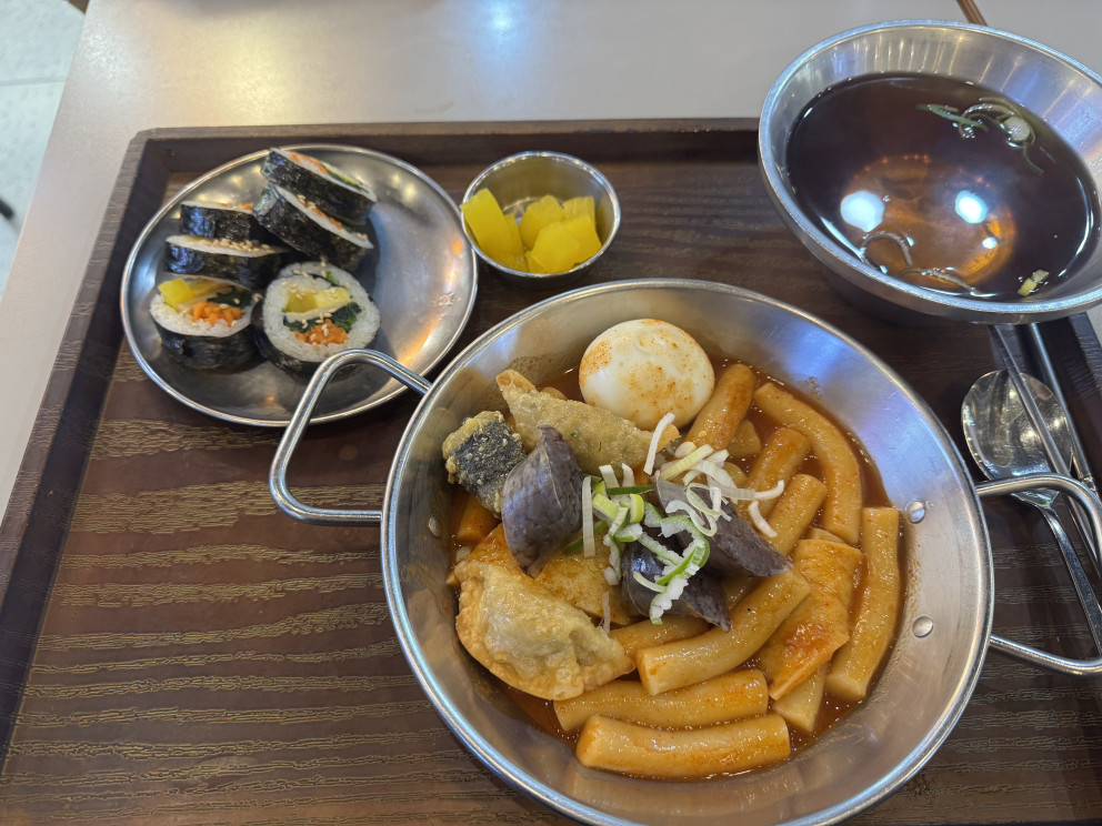 플레이보6 라이트 김포국제공항국내선 리뷰 이미지