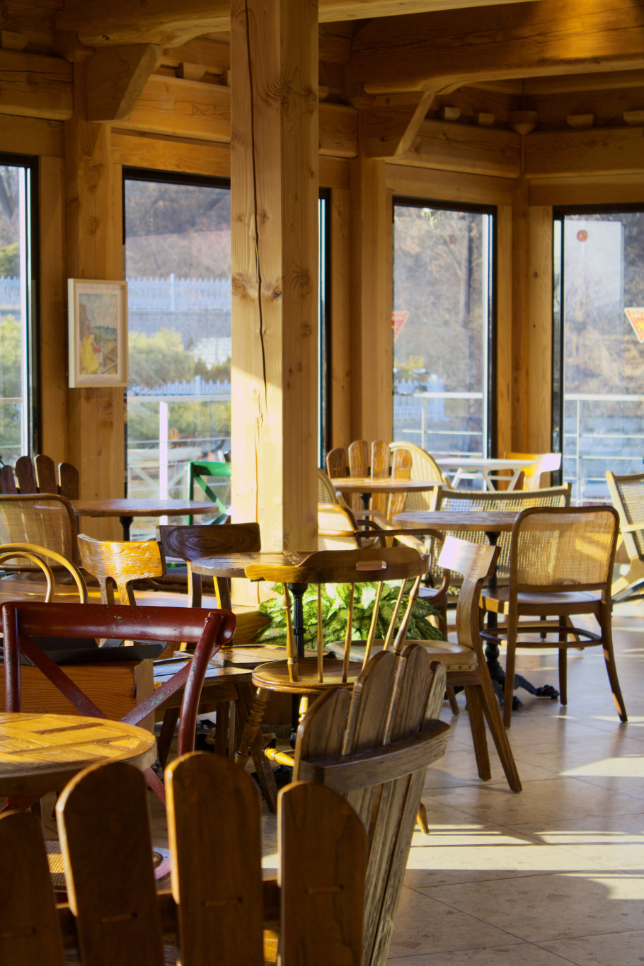 더포레스트퀸 리뷰 이미지