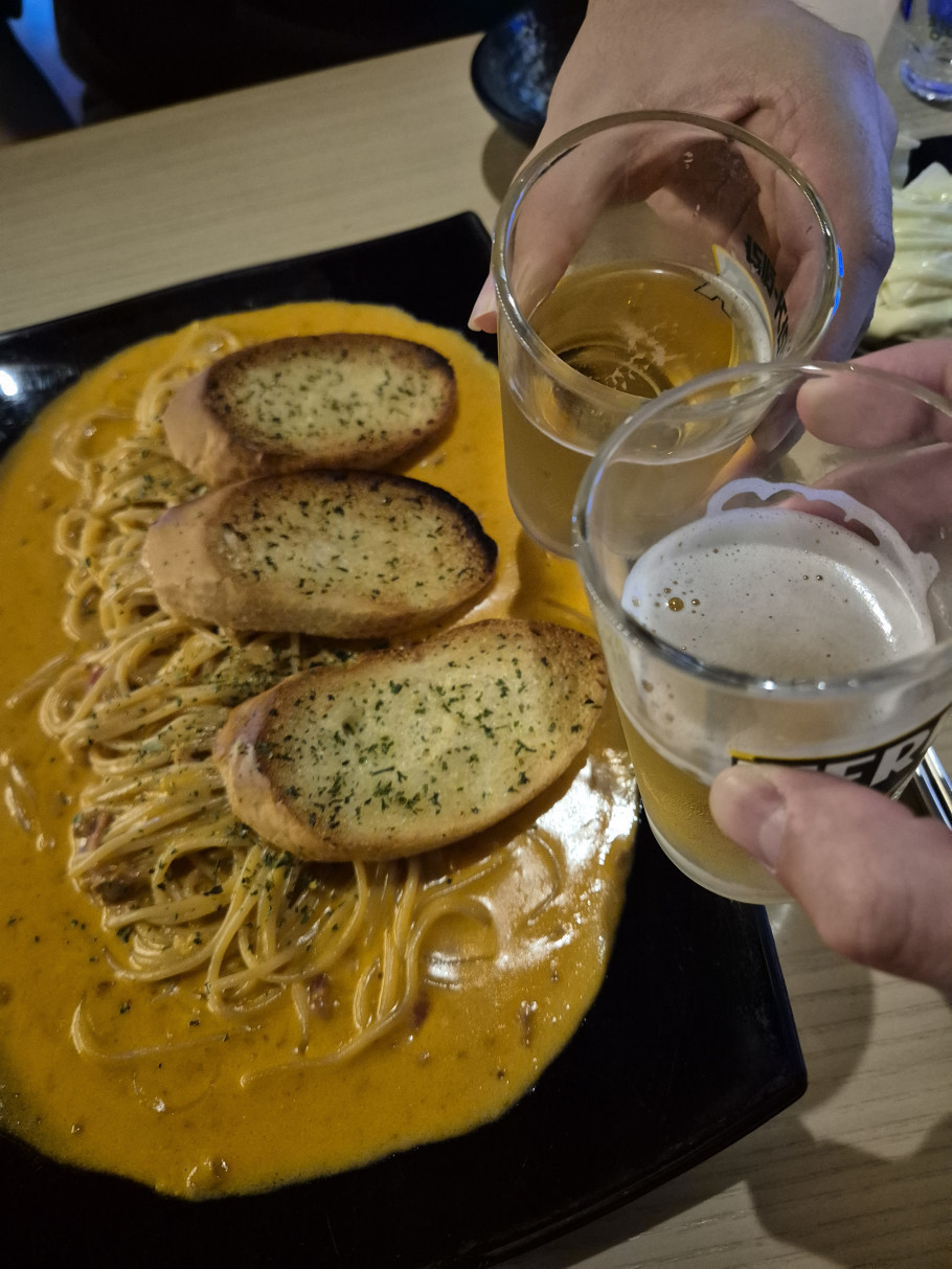 작가 리뷰 이미지