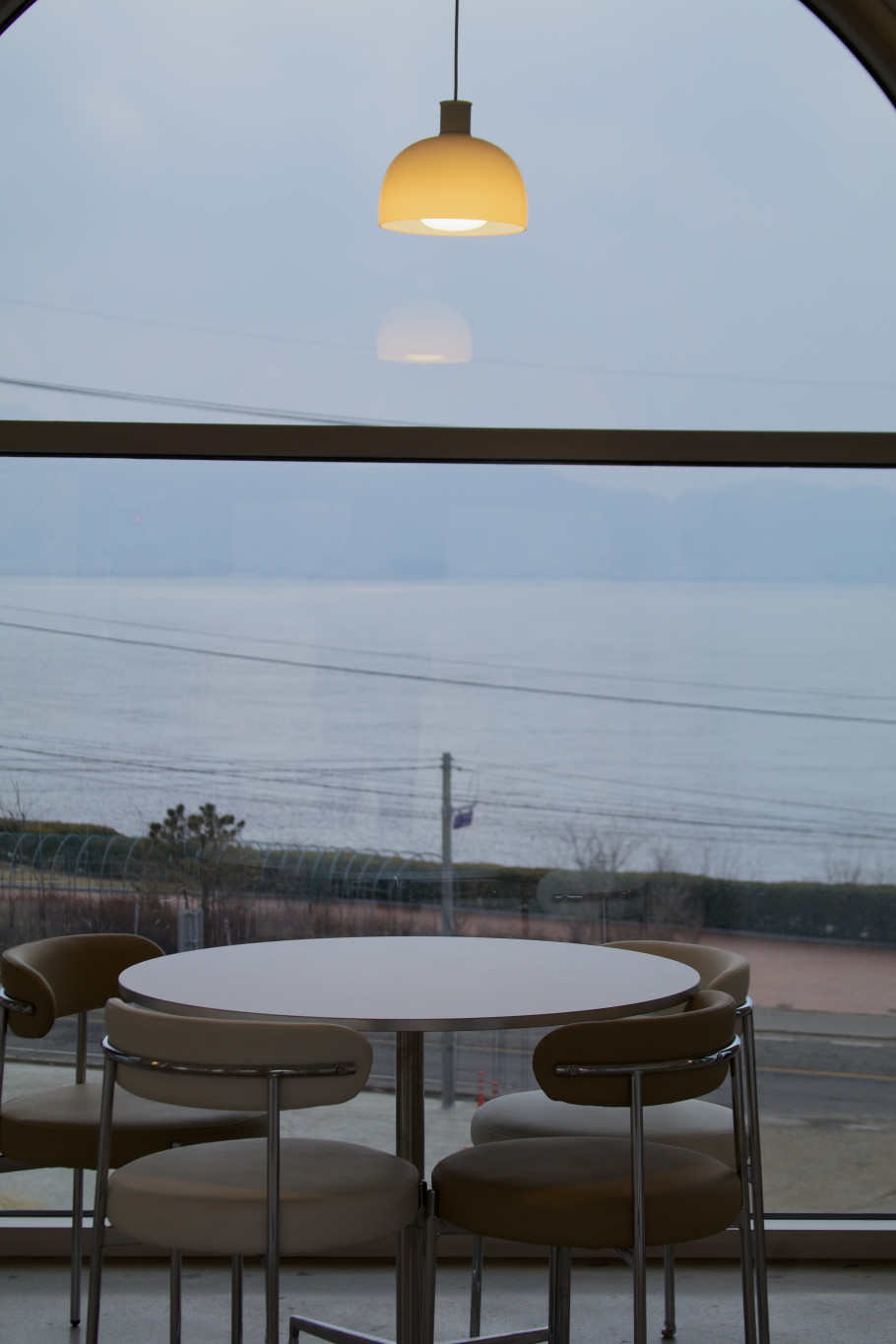 라파밀리아 갤러리 리뷰 이미지