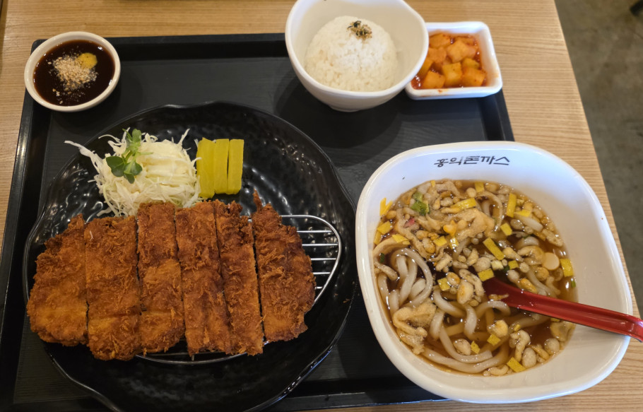 홍익돈까스 안산초지점 리뷰 썸네일 이미지