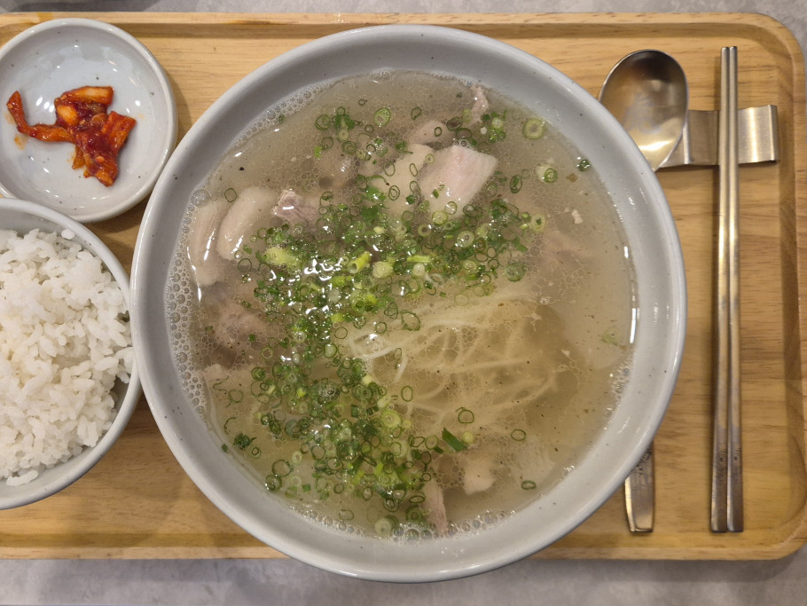 정담돼지국밥 마곡본점 리뷰 이미지